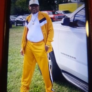 Meet your Posher, Charles